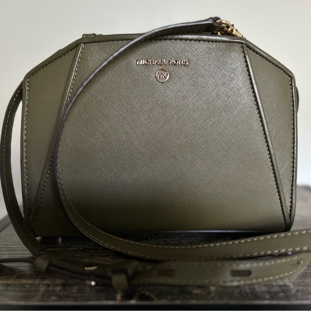 MK Purse